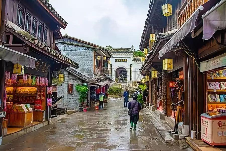 圣女战旗